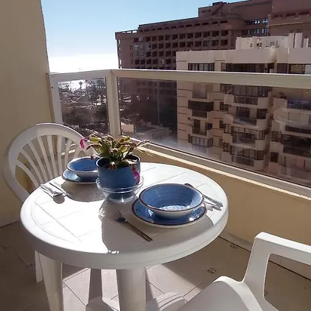 Apartamento Cerca De La Playa Y En El Centro De La Ciudad Apartment *